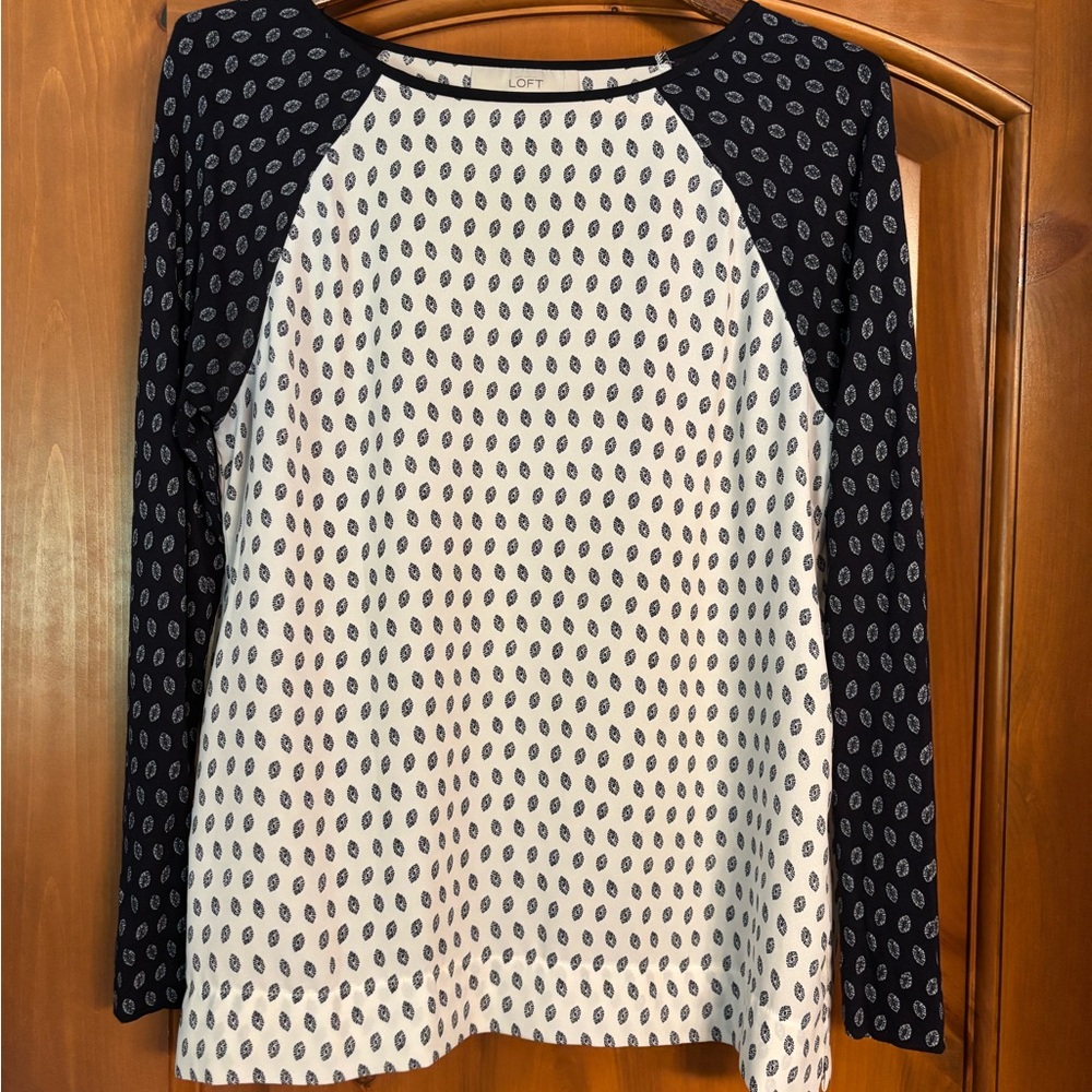 LOFT Cream and White Long Sleeve T-Shirt